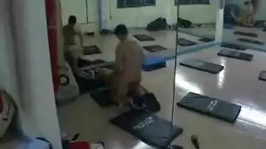 Desi hot wife seduced by muscular gym instructor and riding him in gym