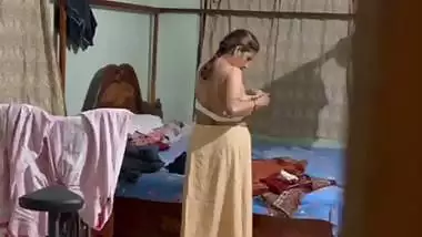 Mom wearing bra caught by horny son viral incest