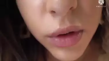 Zoya Ne Covid 19 Me Kiraya Maaf Krvane Ke Liye Khub Choot Di With Bella Rico