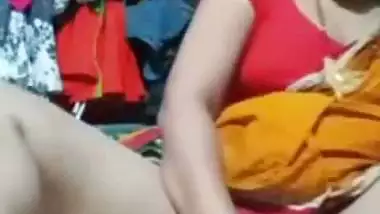 Bhabhi enjoys a video call sex with her perverted Devar