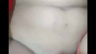 Cute girlfriend black pussy fingering on viral video call