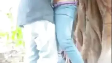 Caught on cam BF fucking pussy the Kerala school girl outdoor, Desi mms sex