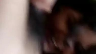 Real Goa Call Gal Playing wid Dick n Talking 2 Client on Mobile