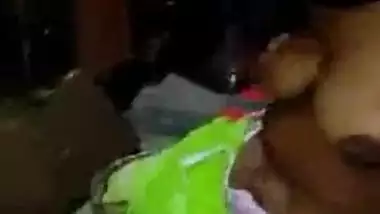 Desi Bhabi ready for sex with servant guy in absence of hubby