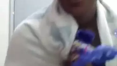 Tamil ladki ki solo boob show video