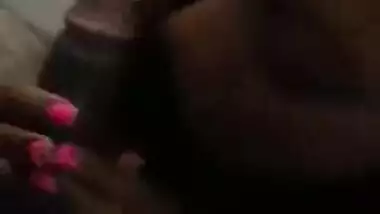 Desi NRI girlfriend sucking dick of her boyfriend till cumming