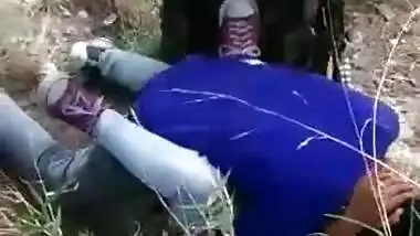 jungal me gf ki chudayi