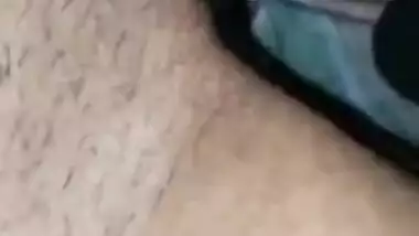 Sexy MMS clip of amateur Desi loves having hot oral XXX foreplay