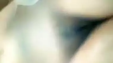 Desi chick's solo video is a thing that cheers her XXX buddy's up