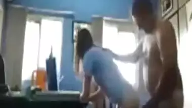 Kashmiri hotel mai mastram hardcore fuck ki free xxx bf