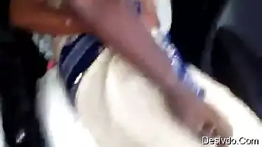 Desi aunty in saree boobs and pussy fondled by driver while on moving car