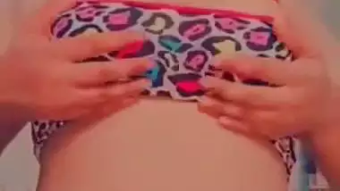 Sexy girl shows her boobs and pussy in desi nude MMS