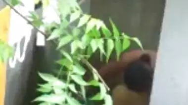 Big boobs Desi bhabhi nude bathing neighbor boy caught by