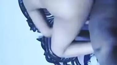 Homemade MMS footage of Desi who hooks up with XXX partner in bed