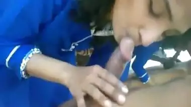 Indian Punjabi Office girl Simran sucking Boss dick in hotel resort