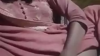 Shy girl fucks her pussy with a brinjal in xxx viral MMS