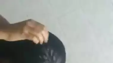 Pervert films Desi roommate to upload the video to a porn site