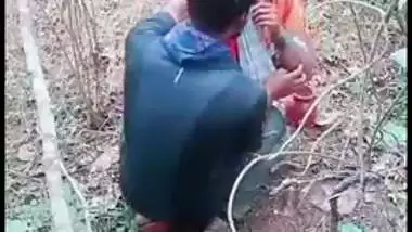 Village aunty is caught fucking outdoor with brother of hubby, Desi mms