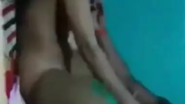 MMS video of the Desi babe who is fucked by her XXX partner