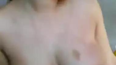 Hot & Sexy Paki Girlfriend Boob Press in White Salwar wid Audio