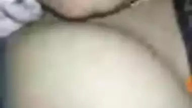 Guy jerks off during porn video call with the dirty-minded Desi wench