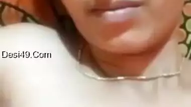 Today Exclusive- Sexy Desi Girl Showing Her Boobs And Pussy On Video Call Part 4