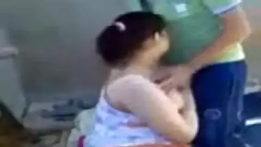 Shy Desi BBW woman and her BF try to have XXX chudai in front of cam