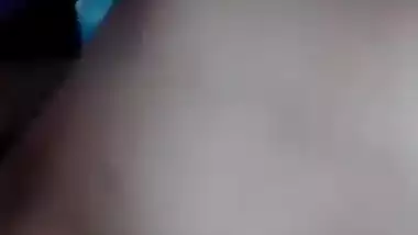 Shaved Desi pussy gets pounded hard with XXX boner for MMS video
