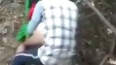 Scandal XXX mms! Desi village aunty fuck with lover outdoor and caught