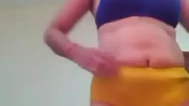 Famous desi bhabhi wearing blue color bra and showing her boobs, pussy