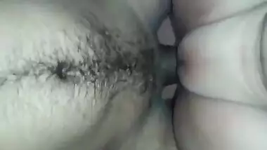 Indian boy drills shaved XXX cunt of wife and takes it out for cumming