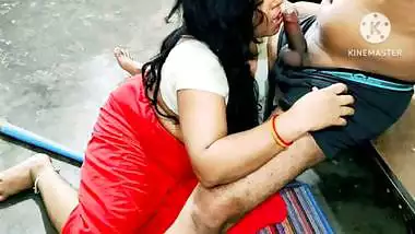 Indian Desi bhabhi fuking neighbour boy's hard core Fuking