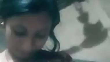 Horny Bengali MILF spontaneously performs XXX striptease for Desi boys