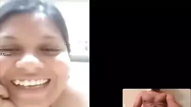 Today Exclusive- Sexy Tamil Bhabhi Showing Nude Body To Lover On Video Call