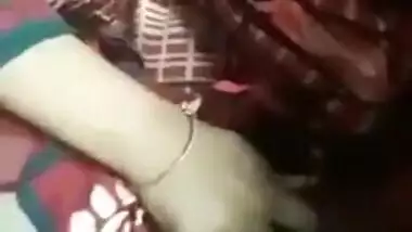 Desi Unsatisfied Horny Bhabi Pussy Fingering With A Metal thing For Husband