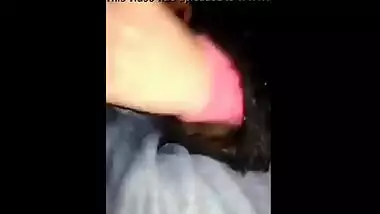 Desi mms of an amateur girl satisfying boyfriend with a blowjob