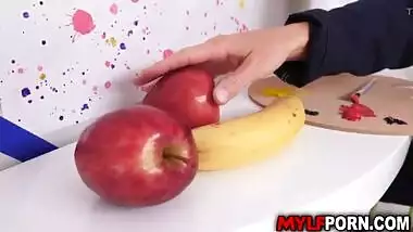 Smoking hot MILF artist India Summer loves doing nude fuck painting session with her favorite model Johnny Castle.