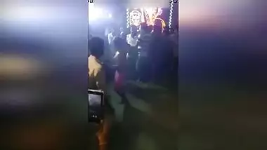 Desi local slut girls open naughty dancing front of local beer shop