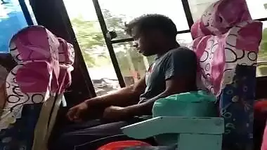 tarki guy masturbating in BUS while knowing side passanger girls recording him