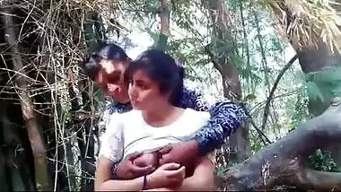 HD Indian porn episode of college legal age teenager cutie Payal outdoors