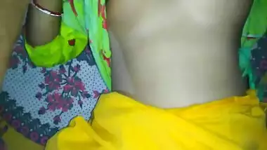 Desi Bhabhi In Outdoor Shot Came Back To His House And Had Sex