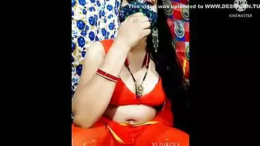 Delhi Ki Priya Bhabhi Webcam Show Boobs And Legs