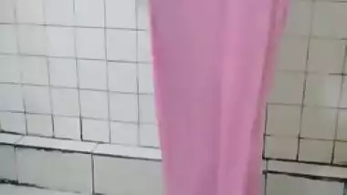 Fat Desi mom doesn't get totally naked washing body in shower sex clip