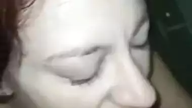 Video of Desi swanky Paki wife who gives a XXX blowjob to facial