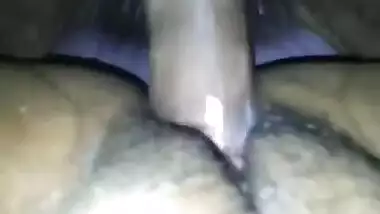 Pakistani Desi XXX slut records her own pussy fucking session MMS
