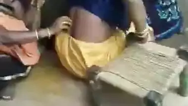 Indian women’s funny fight showing boobs and pussy to all women’s