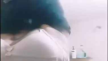 Today Exclusive- Desi Bbw Bhabhi Record Her Bathing Video Part 5