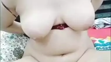 Naila Pakistani Beauty Girl Anal Fucking With Marker Screaming And Clear Hindi Audio