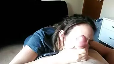 Sexy teen, pretty face sucks cock and gets cumshot. Perfect ass cute girl
