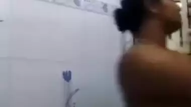 Busty Mallu housewife showing boobs and pussy